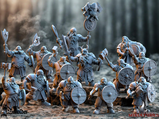 Dwarven Kingdoms Warriors Regiment | Axe & Hammer Infantry with Command Group